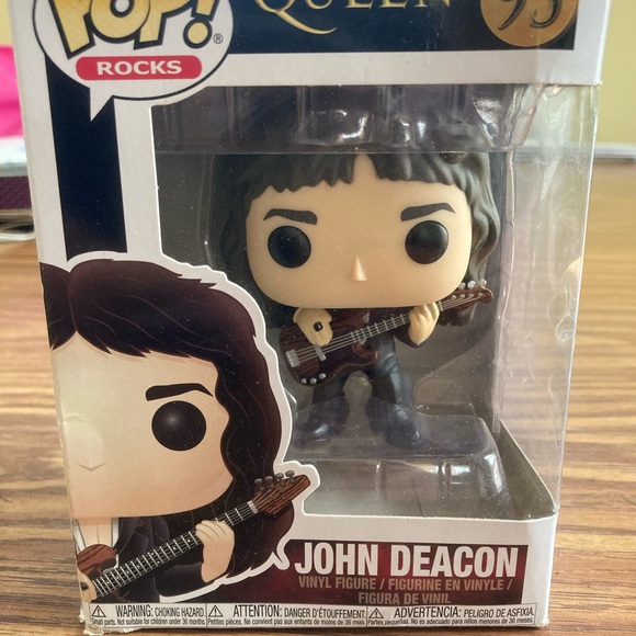 9 piece set NIB Queen Pop Rocks - Picture 7 of 9